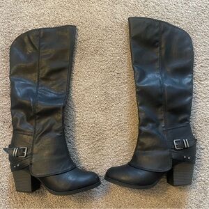 Black Knee-High Women's Boots